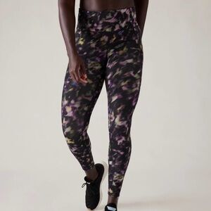 Athleta Size Small Rainier High Rise Tight LYRA GARDEN BLACK Warm Winter Running